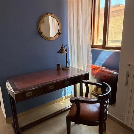 Le Statuine Dimore Diffuse B&B 바를레타