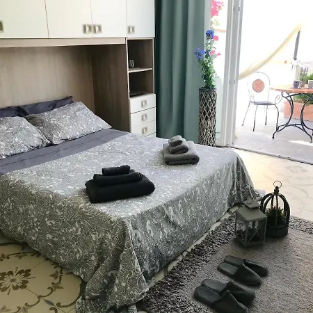 Le Statuine Bed & Breakfast *