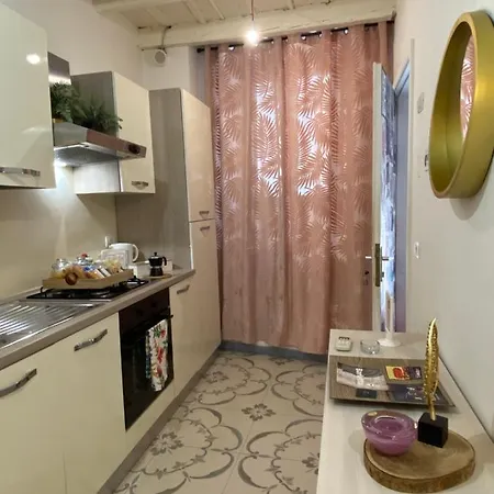 Le Statuine Dimore Diffuse 바를레타