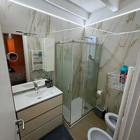 Le Statuine Dimore Diffuse Bed & Breakfast 3*