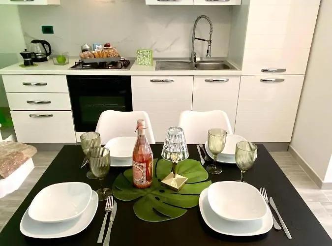 Le Statuine Dimore Diffuse Bed & Breakfast Barletta